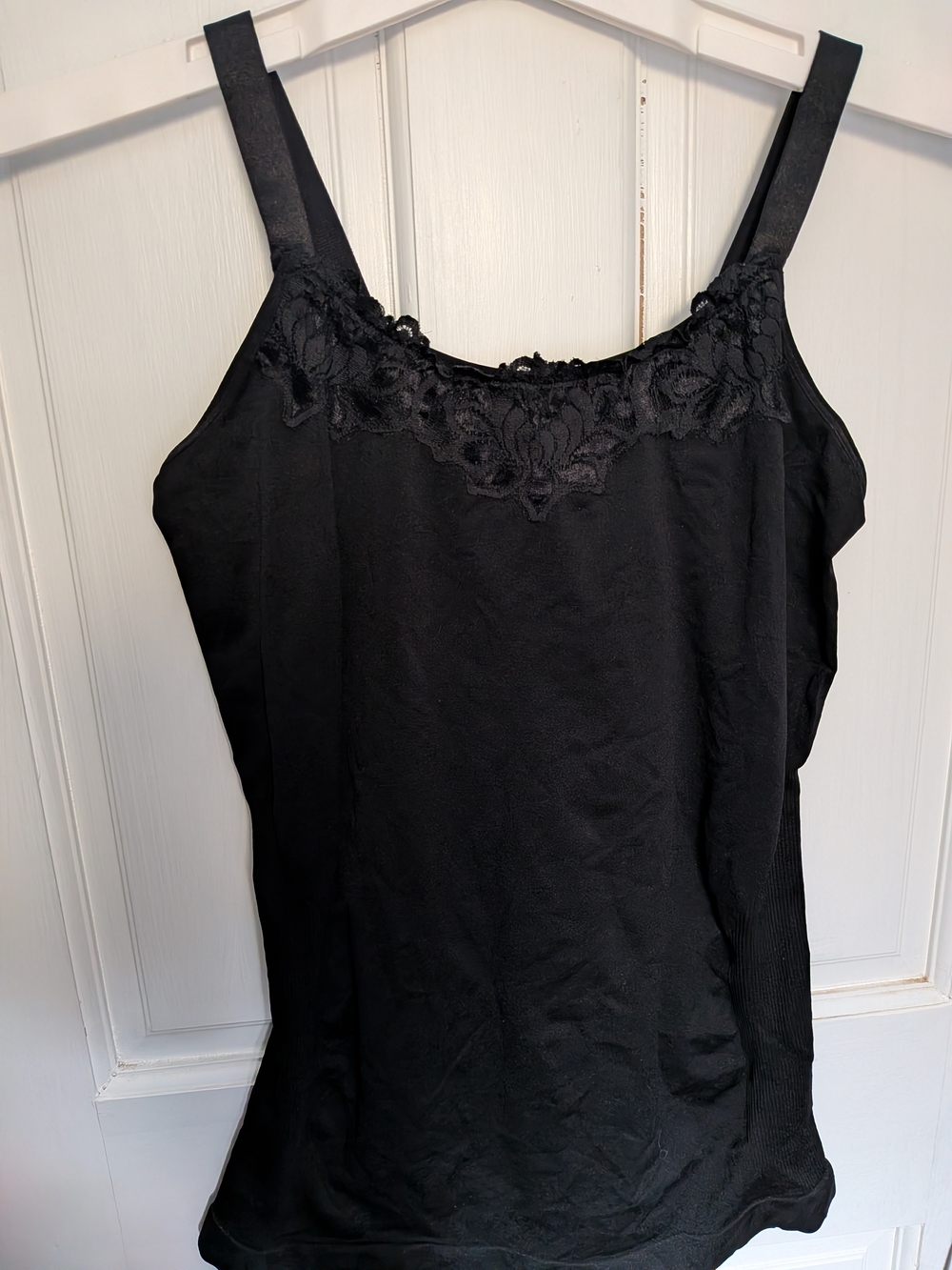 I.A. Black Lace Trim Camisole Tank Top One Size Stretch Y2K Romantic Goth Layeri